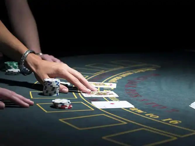 Filipino players browsing 321gobet sports betting categories on mobile